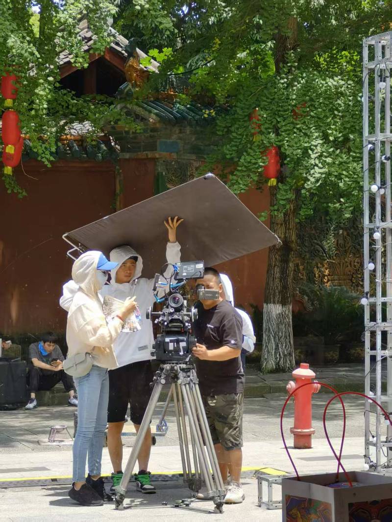 横峰县TVC拍摄公司：资深团队坐镇，打造现象级广告作品的幕后推手