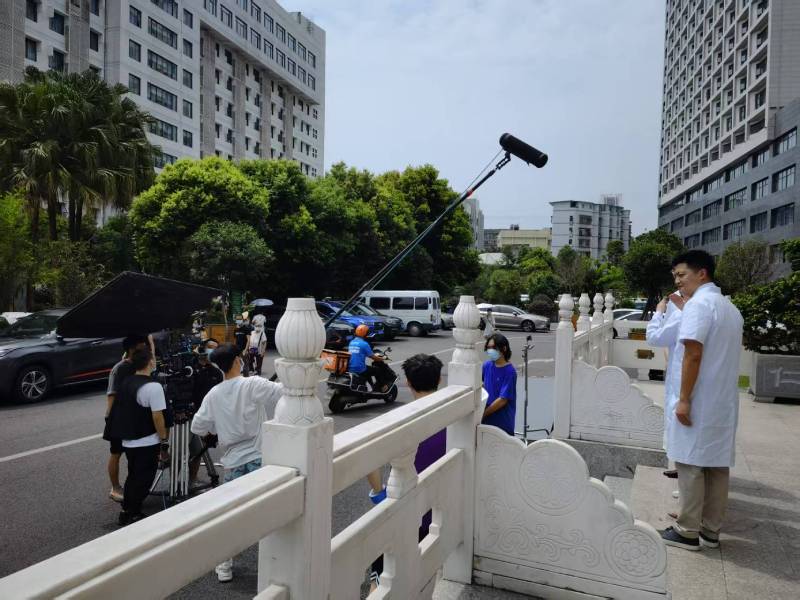 横峰县广告片拍摄公司低成本实现高规格制作的诀窍
